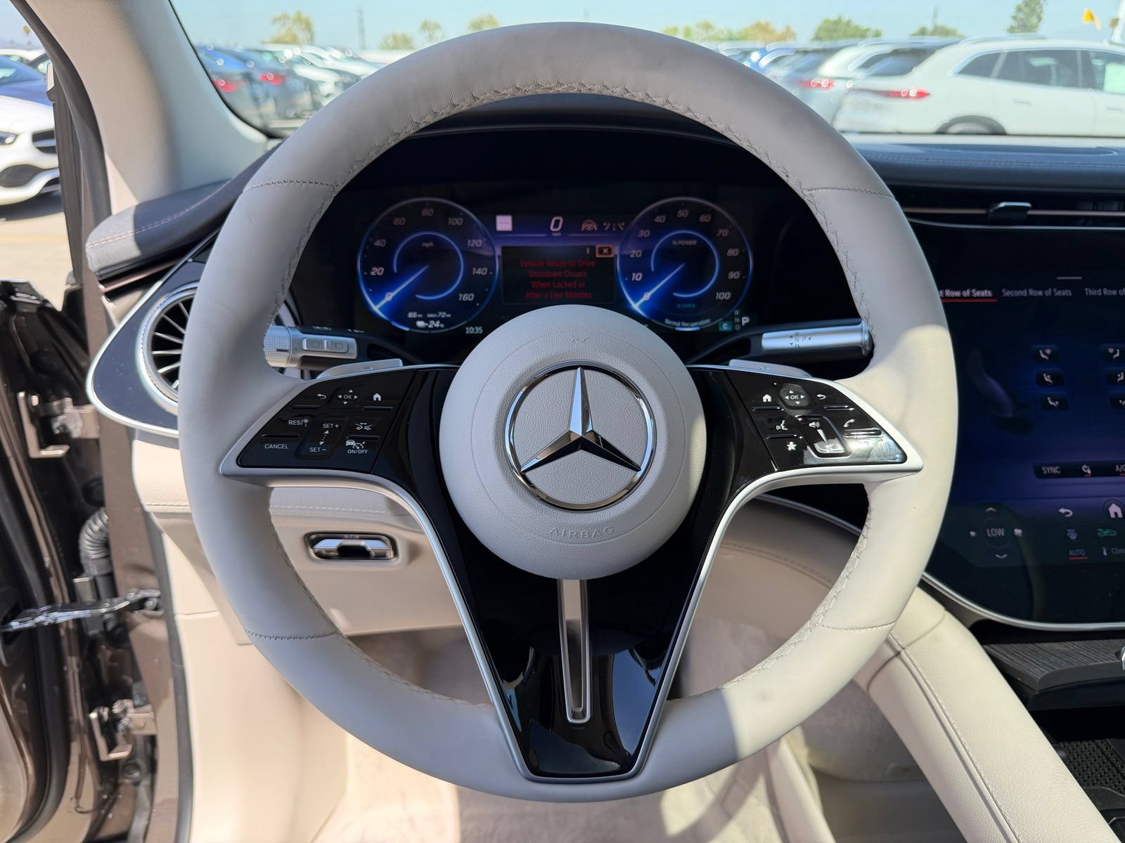 New 2026 Mercedes-Benz EQS 400 4MATIC SUV image 21