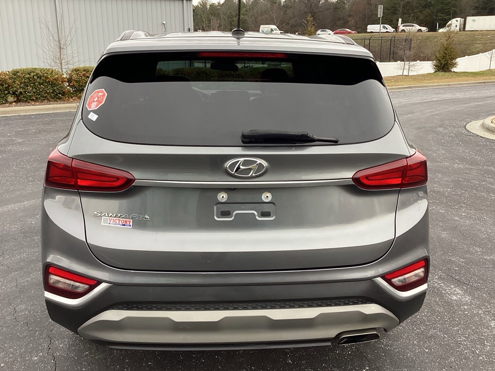 Used 2020 Hyundai Santa Fe SE image 3