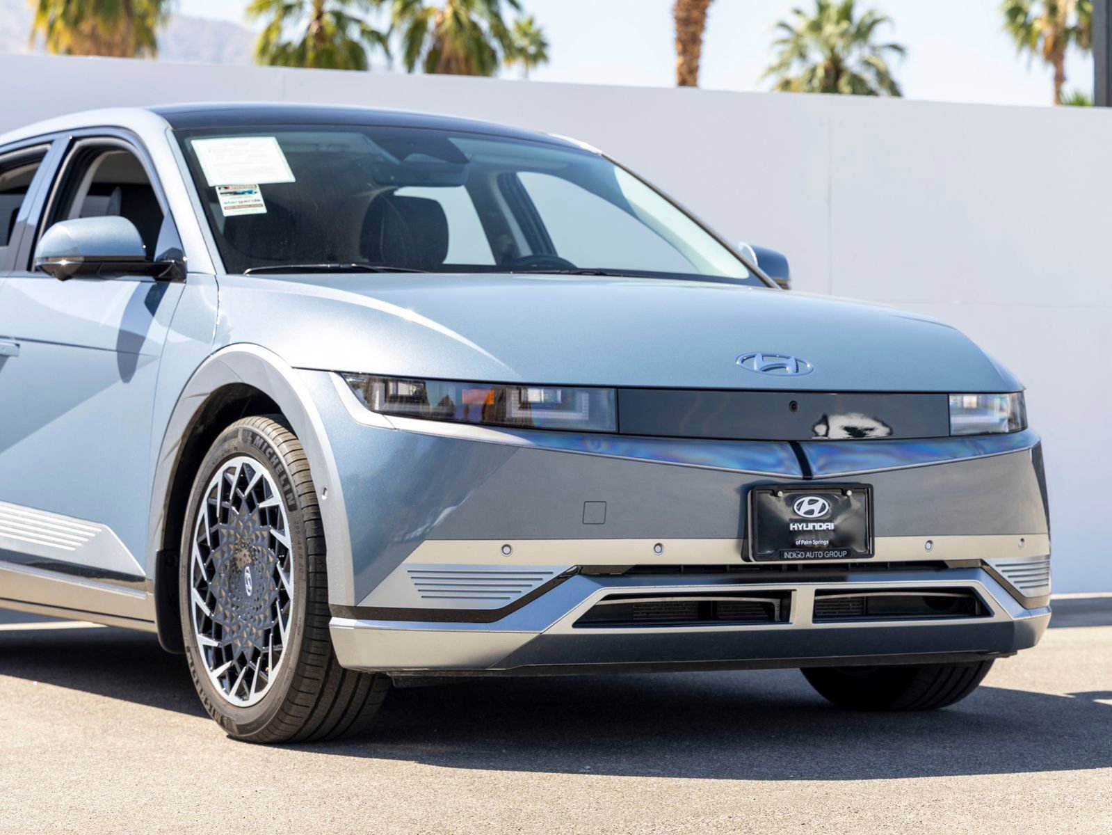 Used 2023 Hyundai Ioniq 5 Limited AWD/4WD image 3