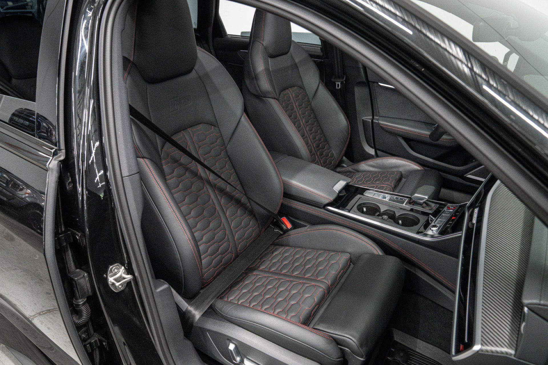 Used 2026 Audi RS 6 performance AWD/4WD image 24