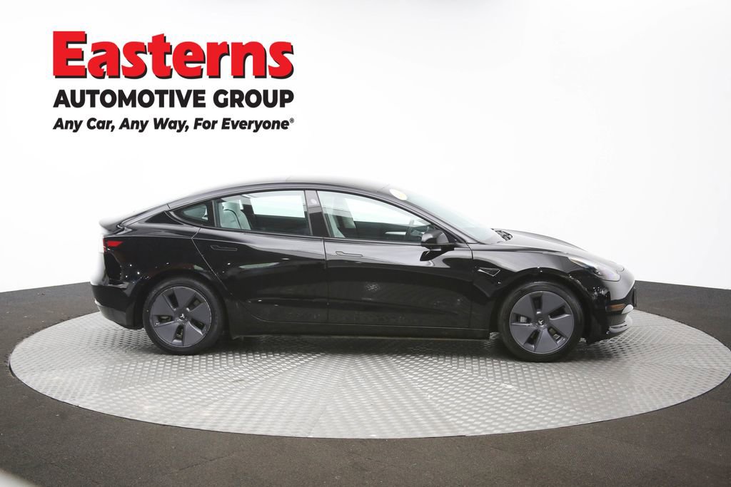 Used 2023 Tesla Model 3 Standard Range image 41