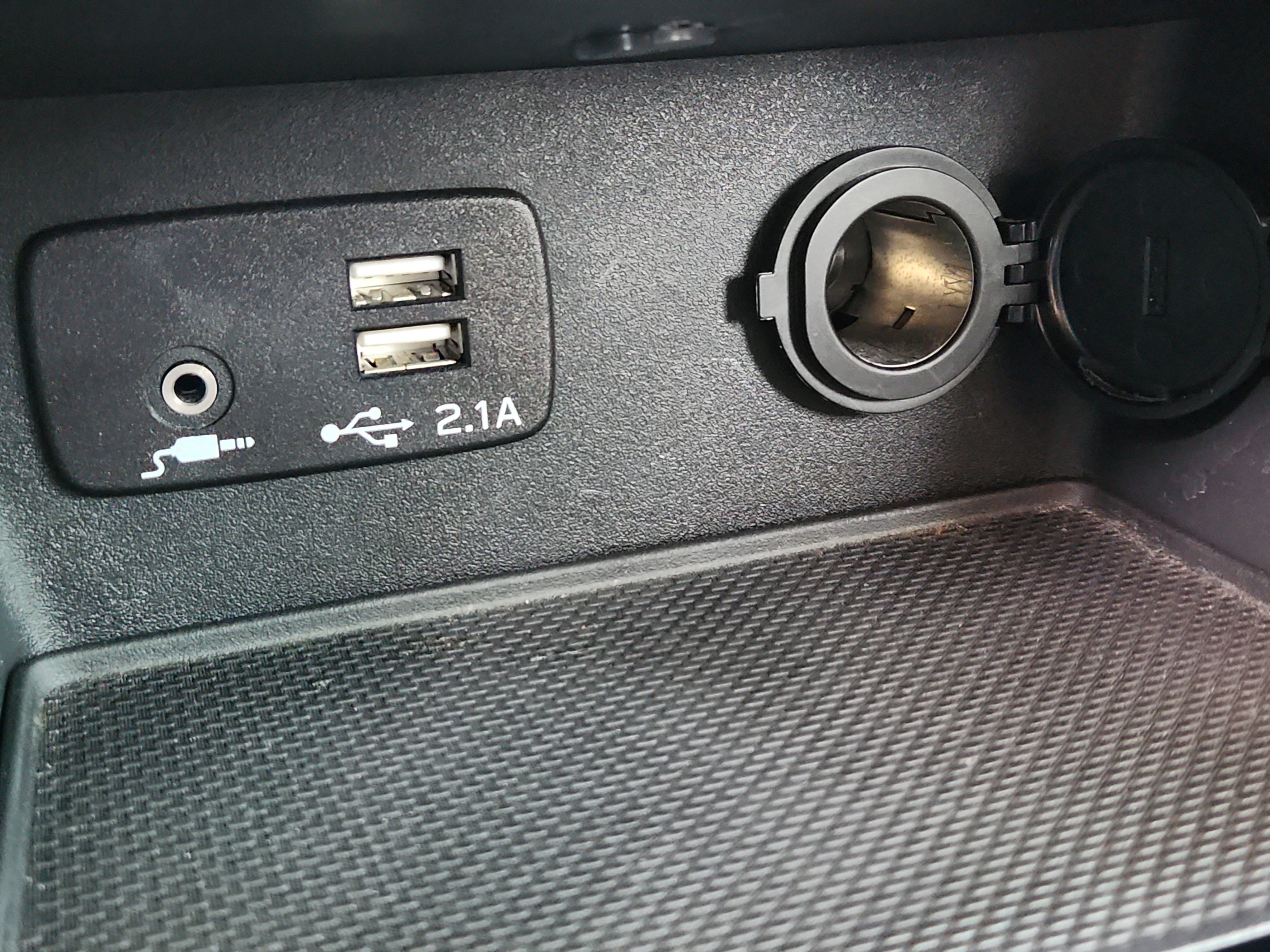 Used 2022 Subaru Forester Premium image 22