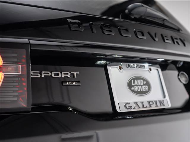 Used 2019 Land Rover Discovery Sport HSE Luxury image 30