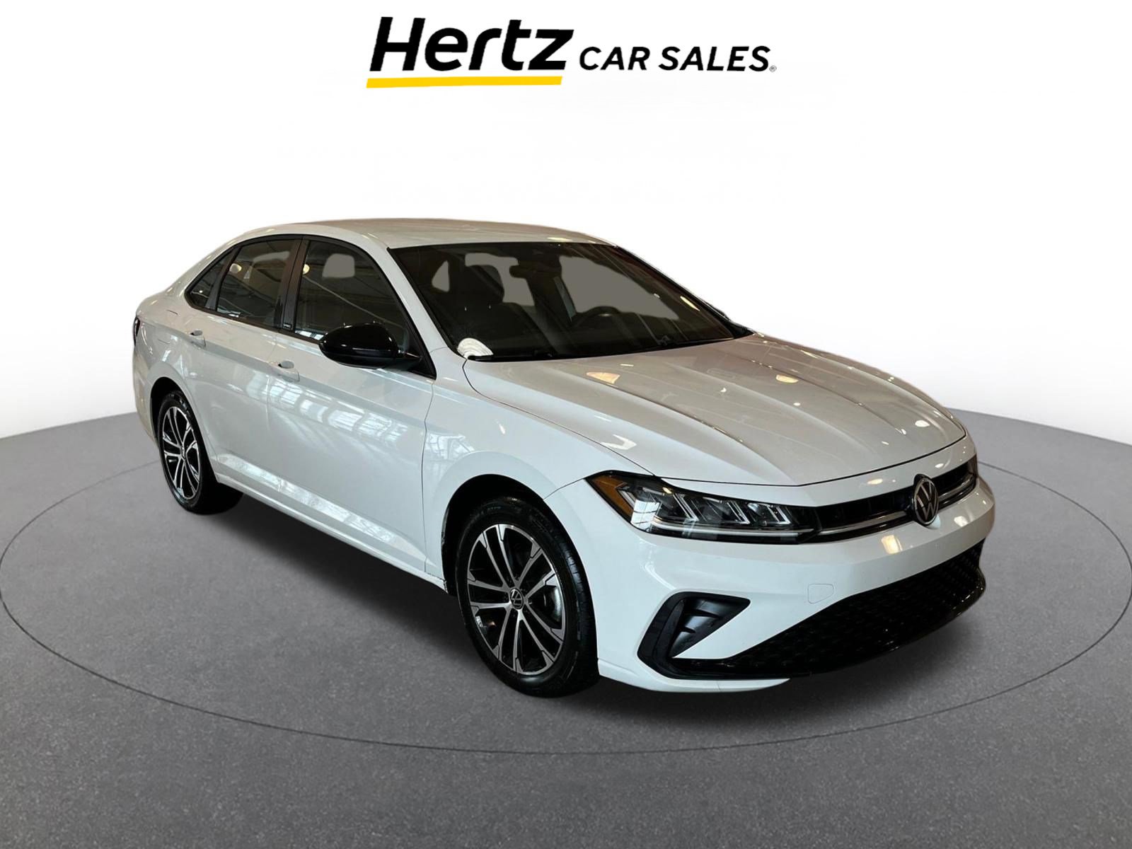 Used 2025 Volkswagen Jetta Sport image 1