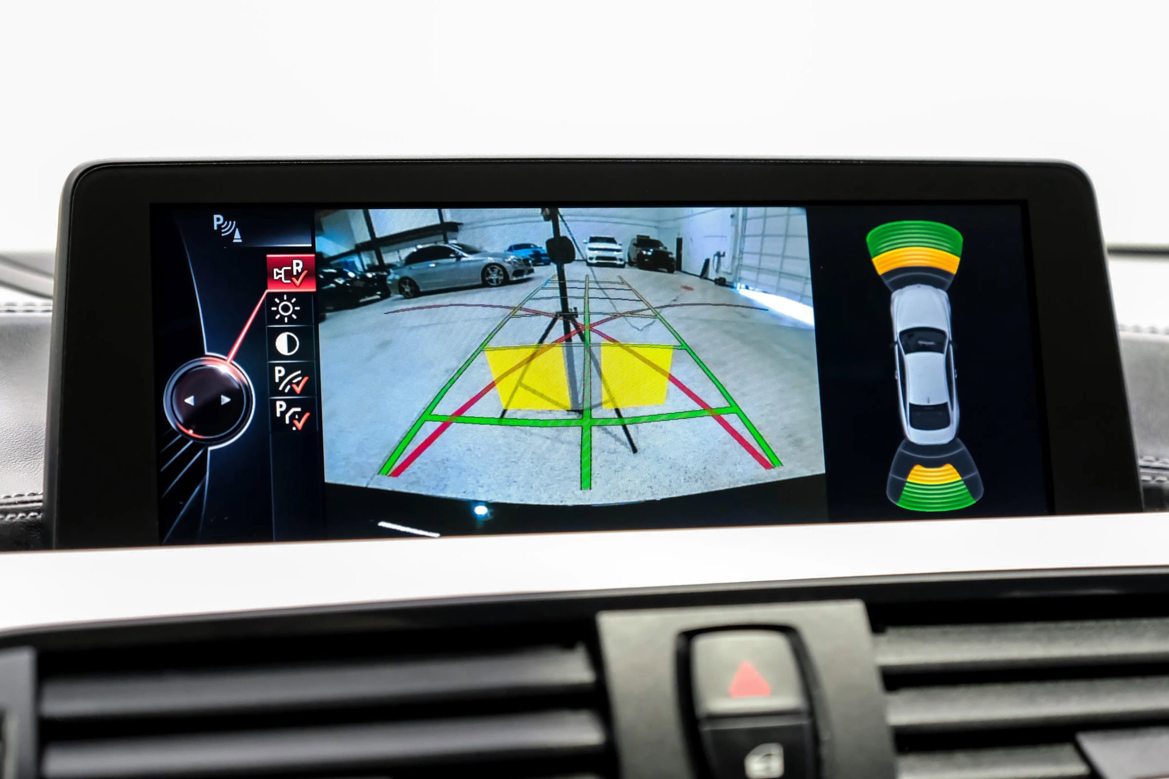 Used 2015 BMW M4 Coupe image 24