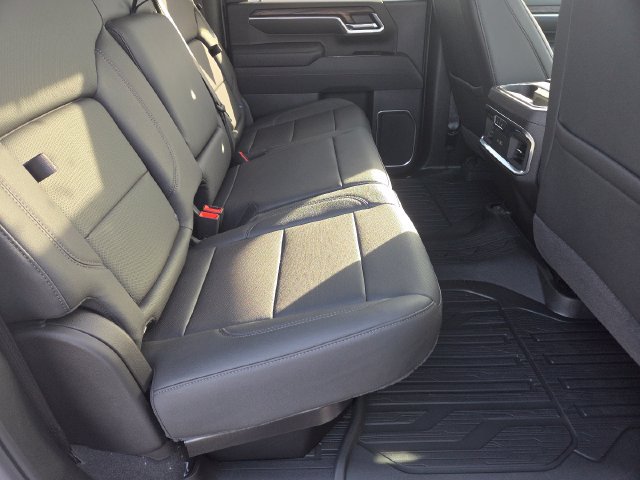 New 2025 GMC Sierra 2500 SLT w/ SLT Premium Package AWD/4WD image 31