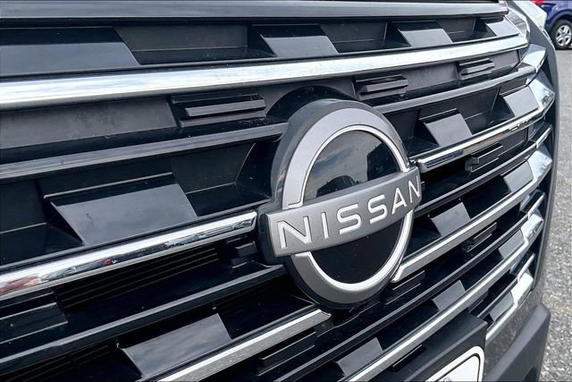 Used 2024 Nissan Rogue SV image 30