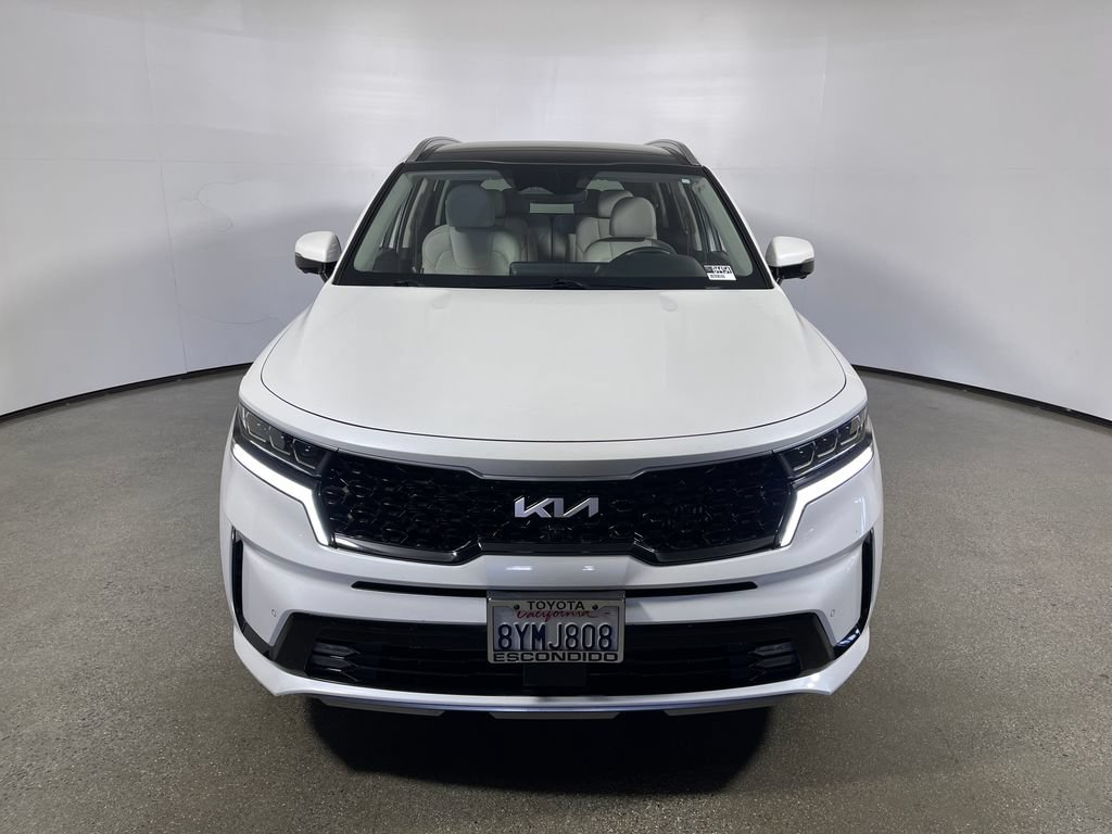 Used 2022 Kia Sorento SX Prestige w/ Panoramic Sunroof Package AWD/4WD image 8