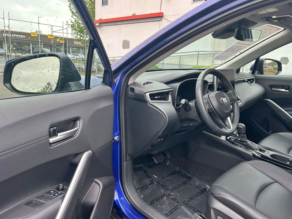 Certified 2024 Toyota Corolla Cross XLE w/ Convenience Package AWD/4WD image 9