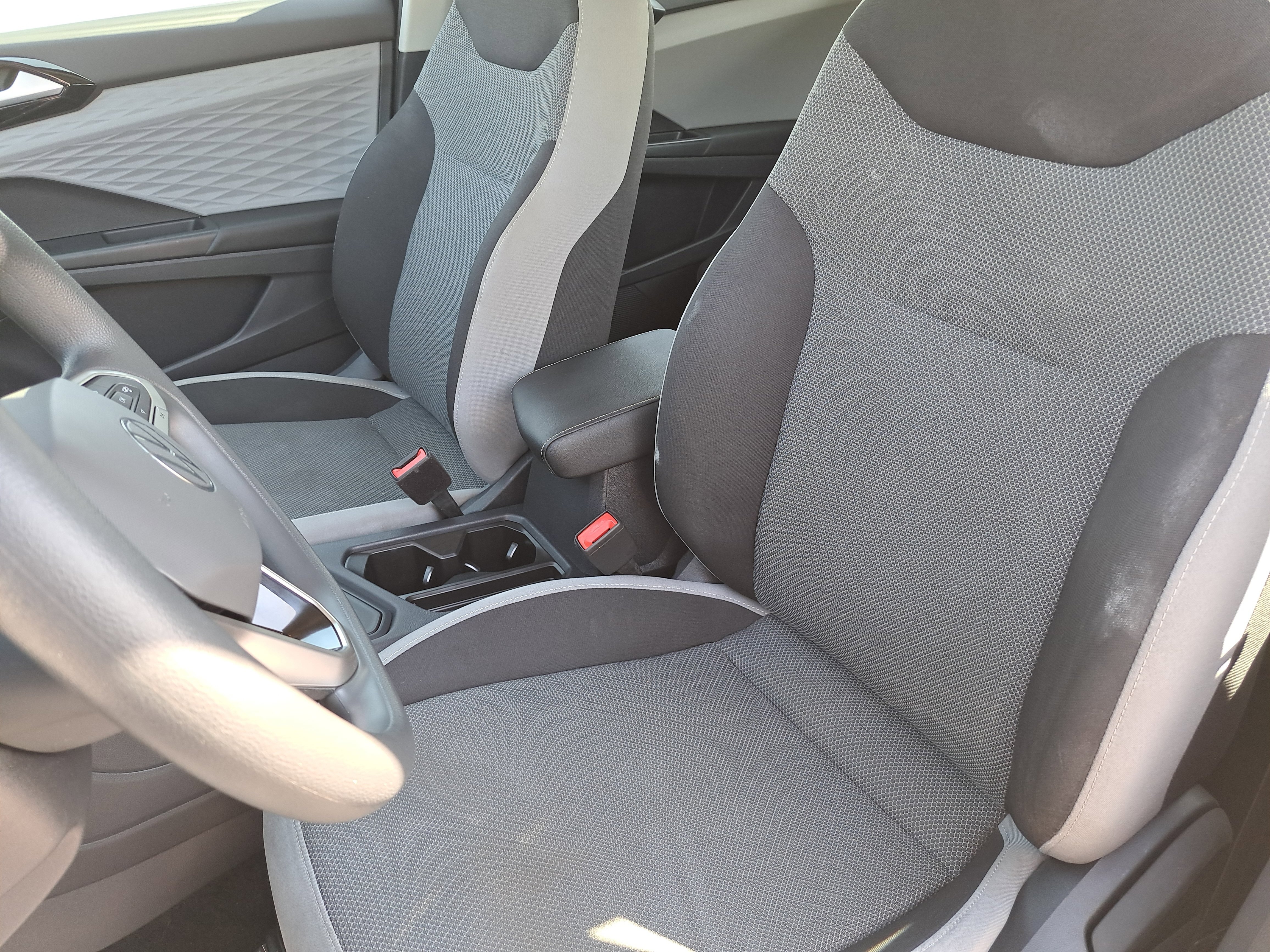 Certified 2022 Volkswagen Taos S image 14