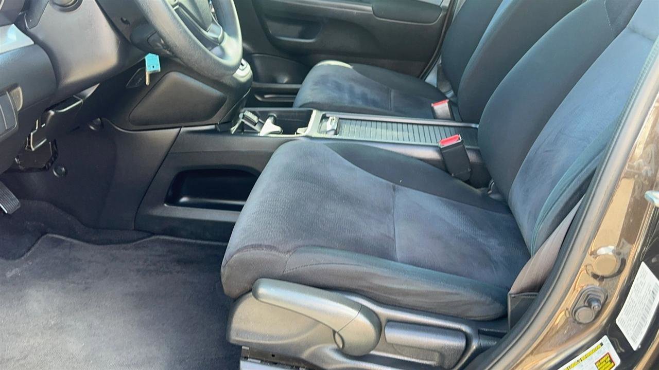 Used 2013 Honda CR-V LX image 53