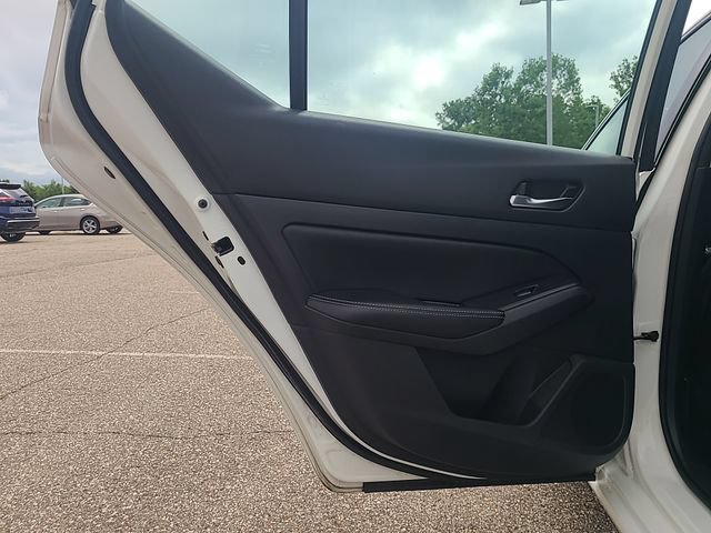 Used 2019 Nissan Altima 2.5 SL FWD image 23