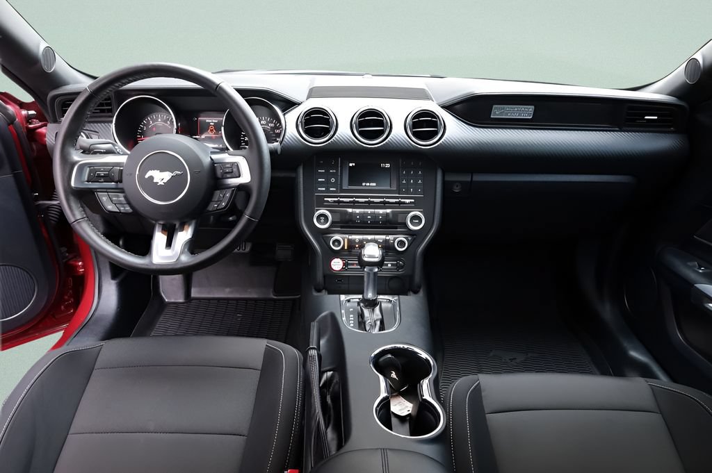 Used 2015 Ford Mustang Coupe RWD image 27