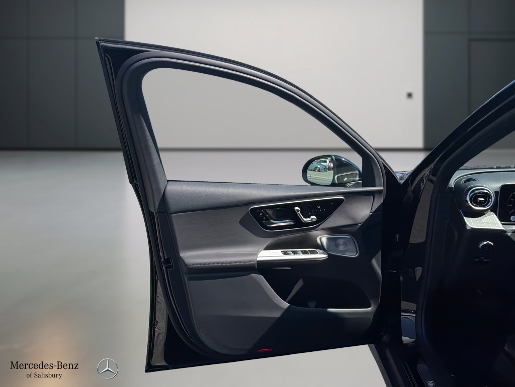 New 2026 Mercedes-Benz GLC 300 4MATIC image 13
