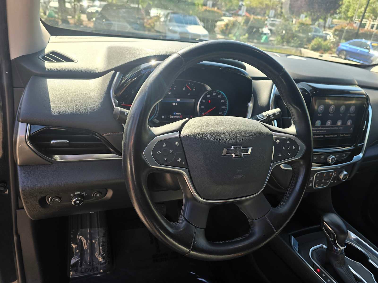 Used 2021 Chevrolet Traverse RS image 26