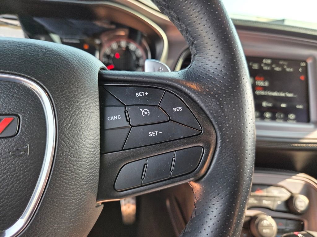Used 2023 Dodge Challenger R/T w/ Plus Package image 21