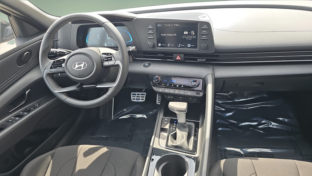 New 2026 Hyundai Elantra SEL Sport Premium FWD image 27