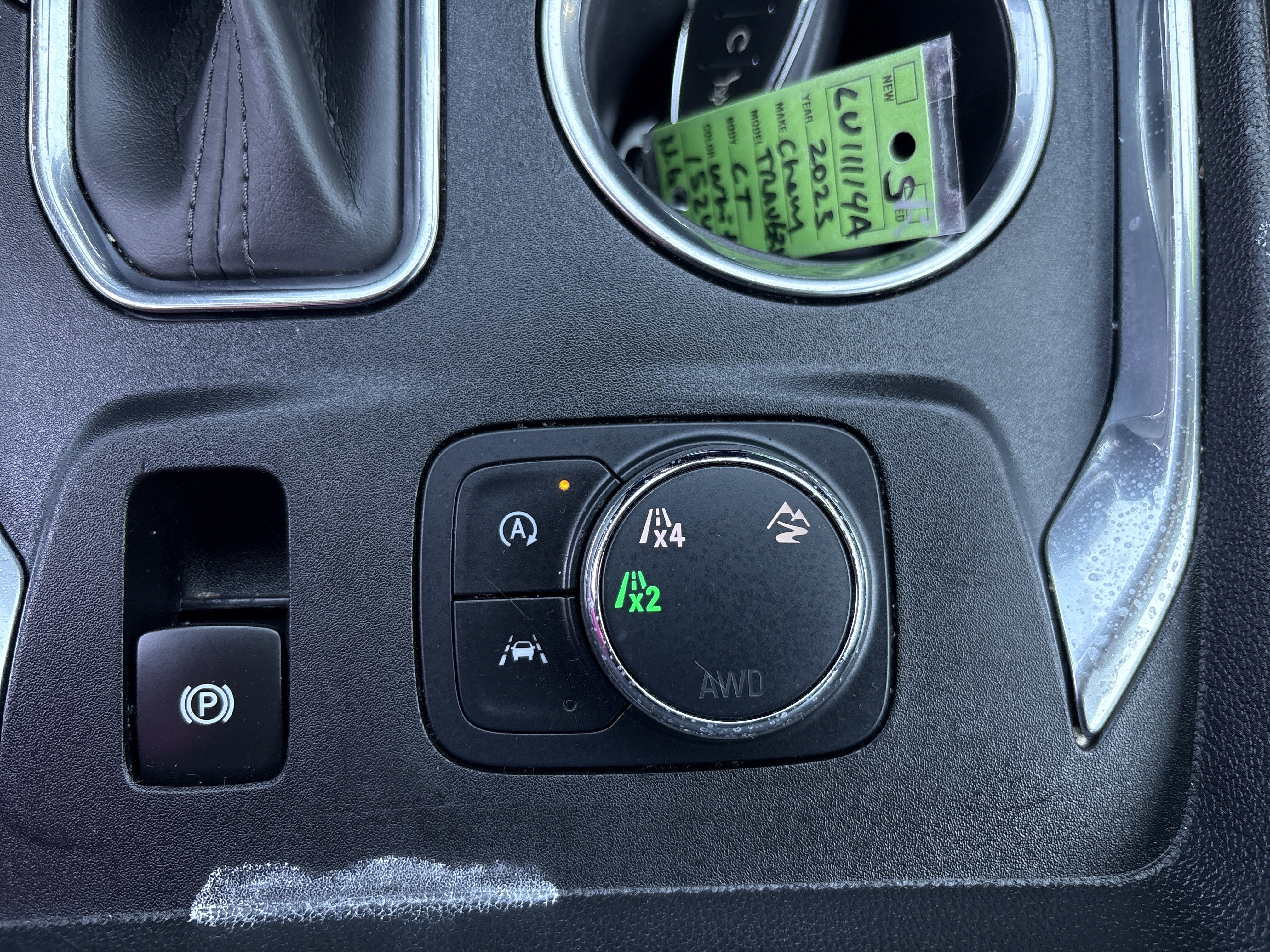 Used 2023 Chevrolet Traverse LT AWD/4WD image 36
