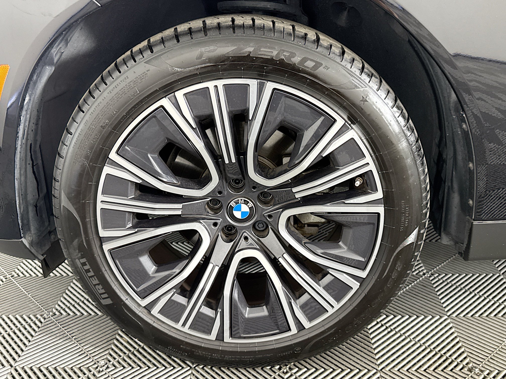 Used 2025 BMW X3 xDrive30i w/ Premium Package AWD/4WD image 37