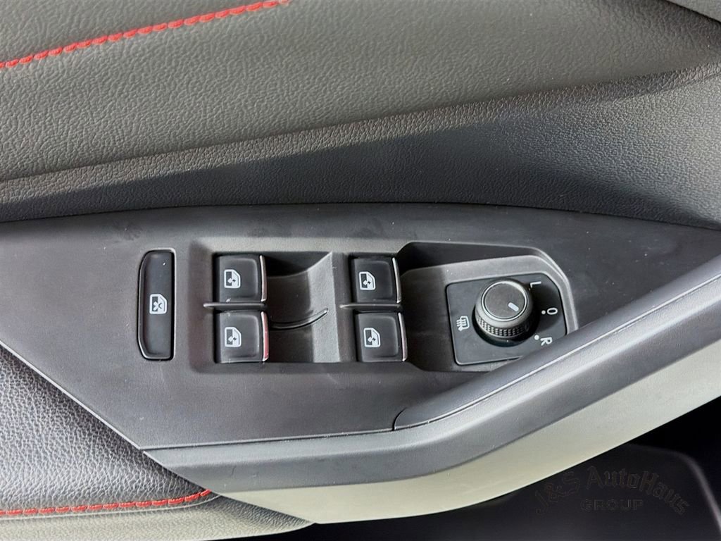 Used 2024 Volkswagen Jetta GLI Autobahn w/ GLI Black Package image 23