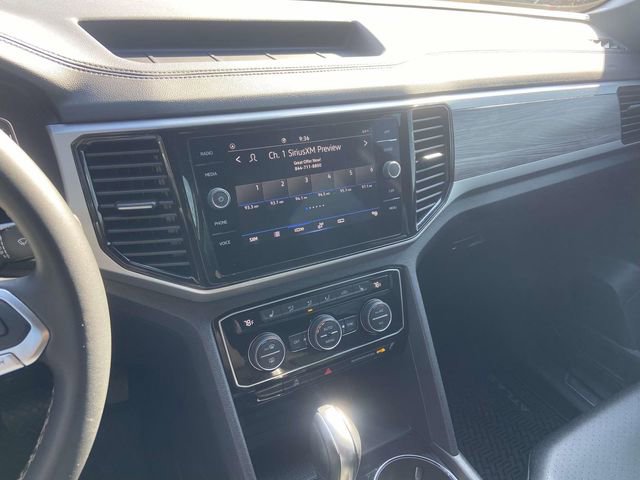 Used 2023 Volkswagen Atlas Cross Sport SE w/ Black Wheel Package image 22