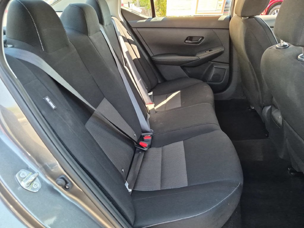 Used 2025 Nissan Sentra SV FWD image 27