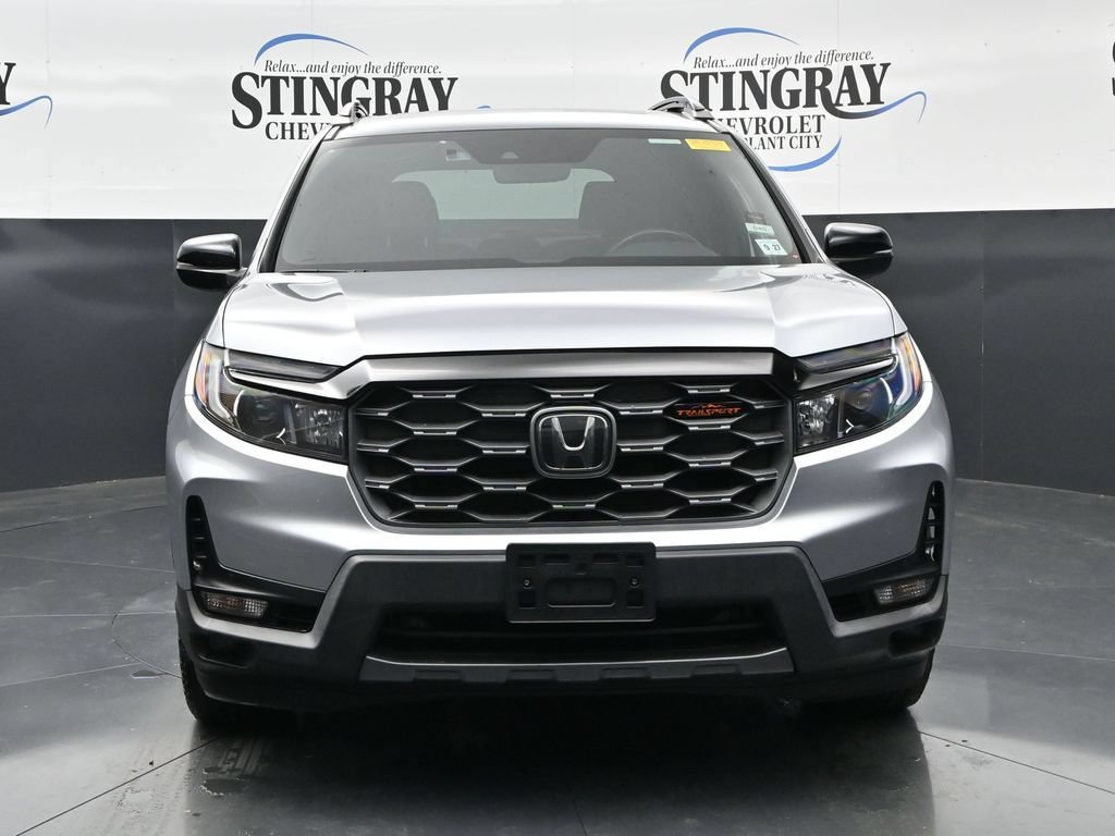 Used 2022 Honda Passport TrailSport image 2