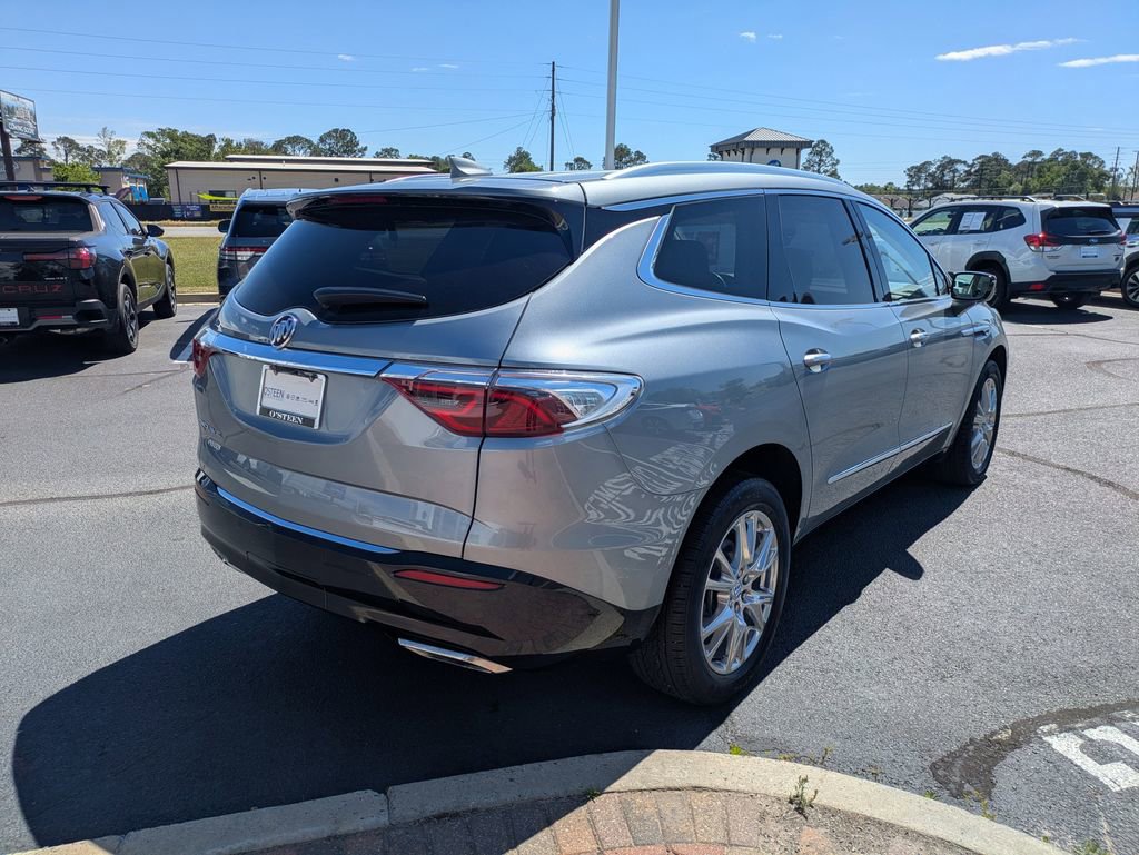 Used 2023 Buick Enclave Premium w/ Experience Buick Package image 5