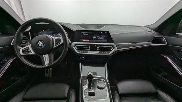 Used 2022 BMW 330i Sedan w/ M Sport Package RWD image 21