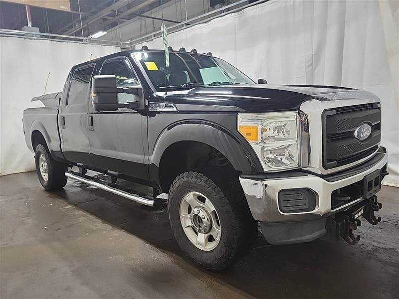 Used 2016 Ford F350 XLT image 3