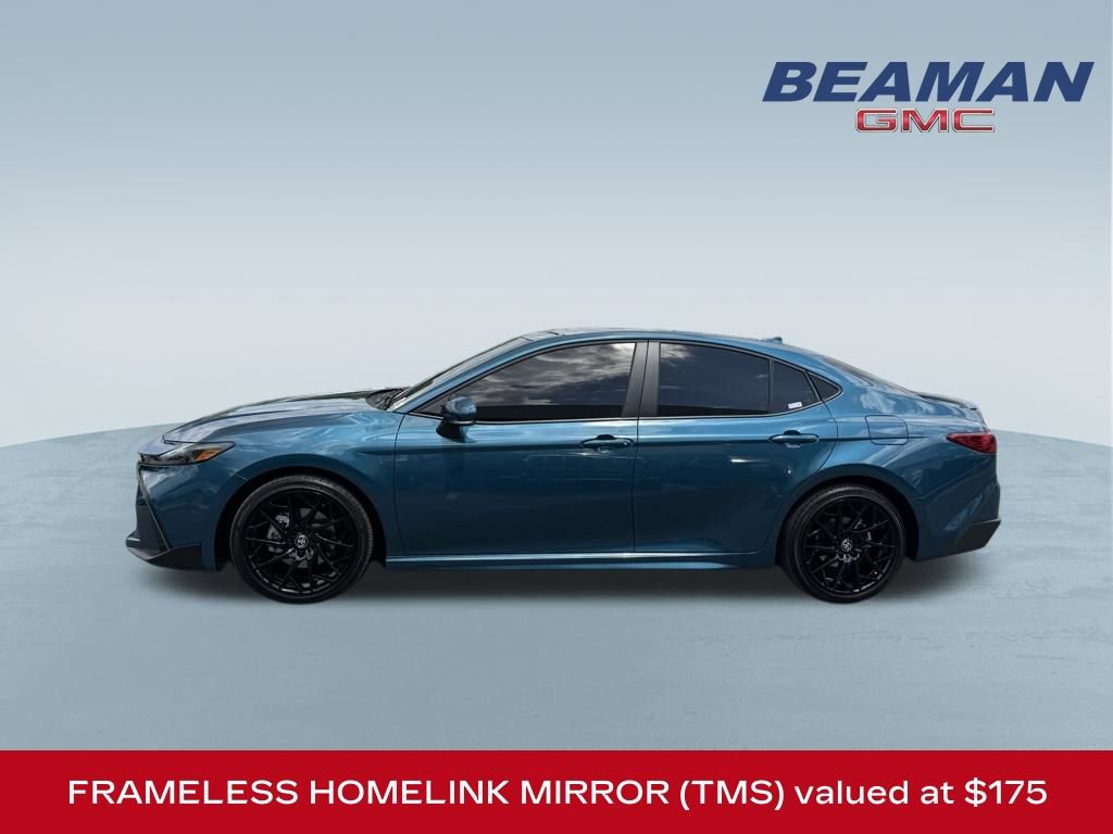 Used 2026 Toyota Camry SE FWD image 4