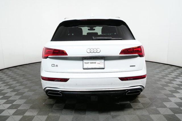 Used 2023 Audi Q5 e Premium Plus w/ Premium Plus Package image 26