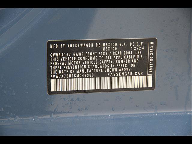 Certified 2025 Volkswagen Jetta SE FWD image 22