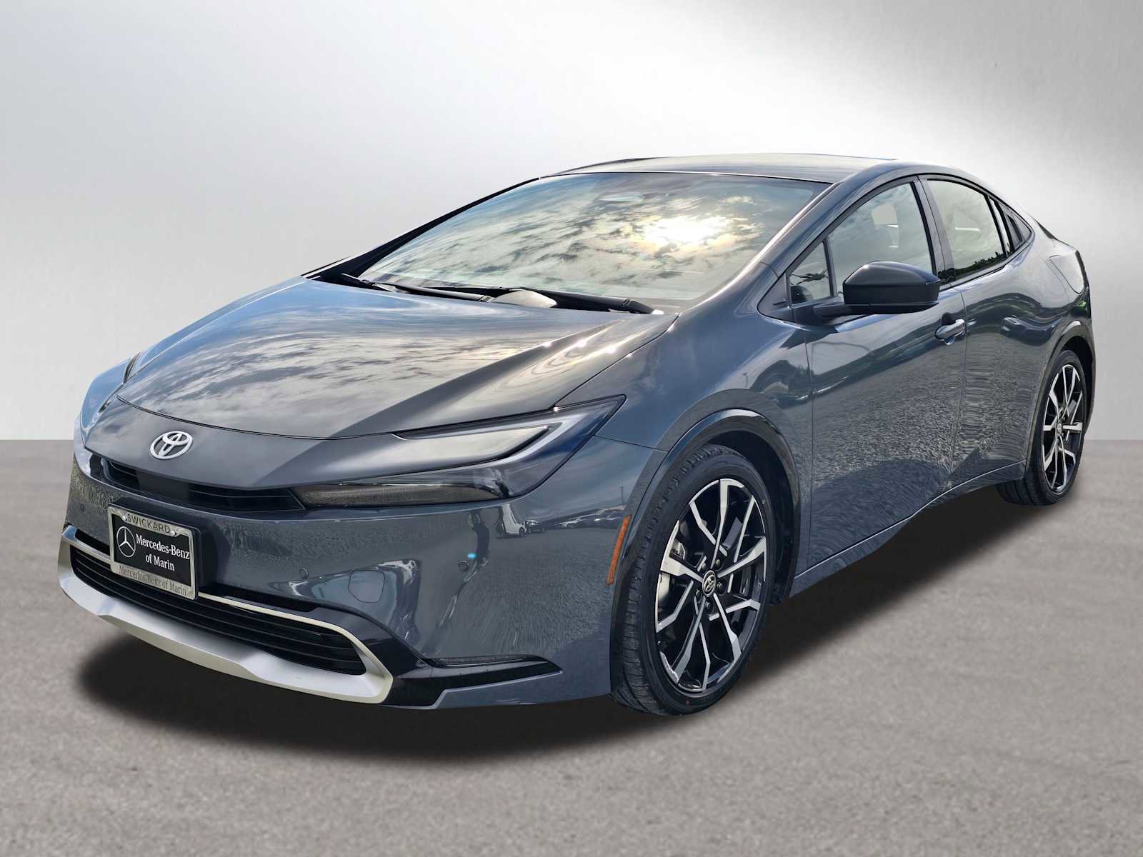 Used 2023 Toyota Prius Prime Premium image 7