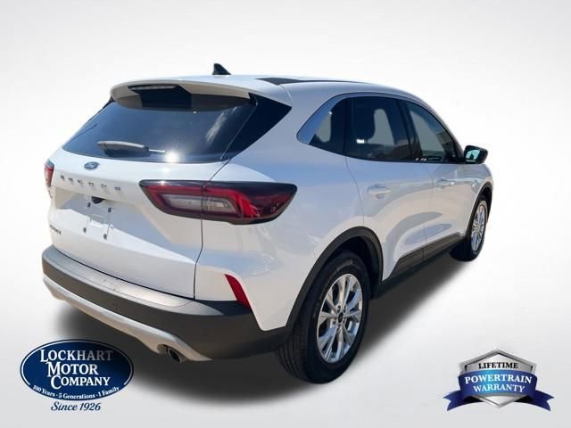 Used 2023 Ford Escape Active w/ Tech Pack #1 FWD image 7