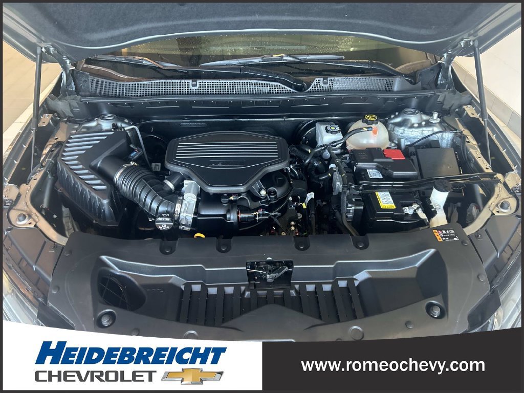 Certified 2023 Chevrolet Blazer RS w/ Driver Confidence II Package FWD image 9