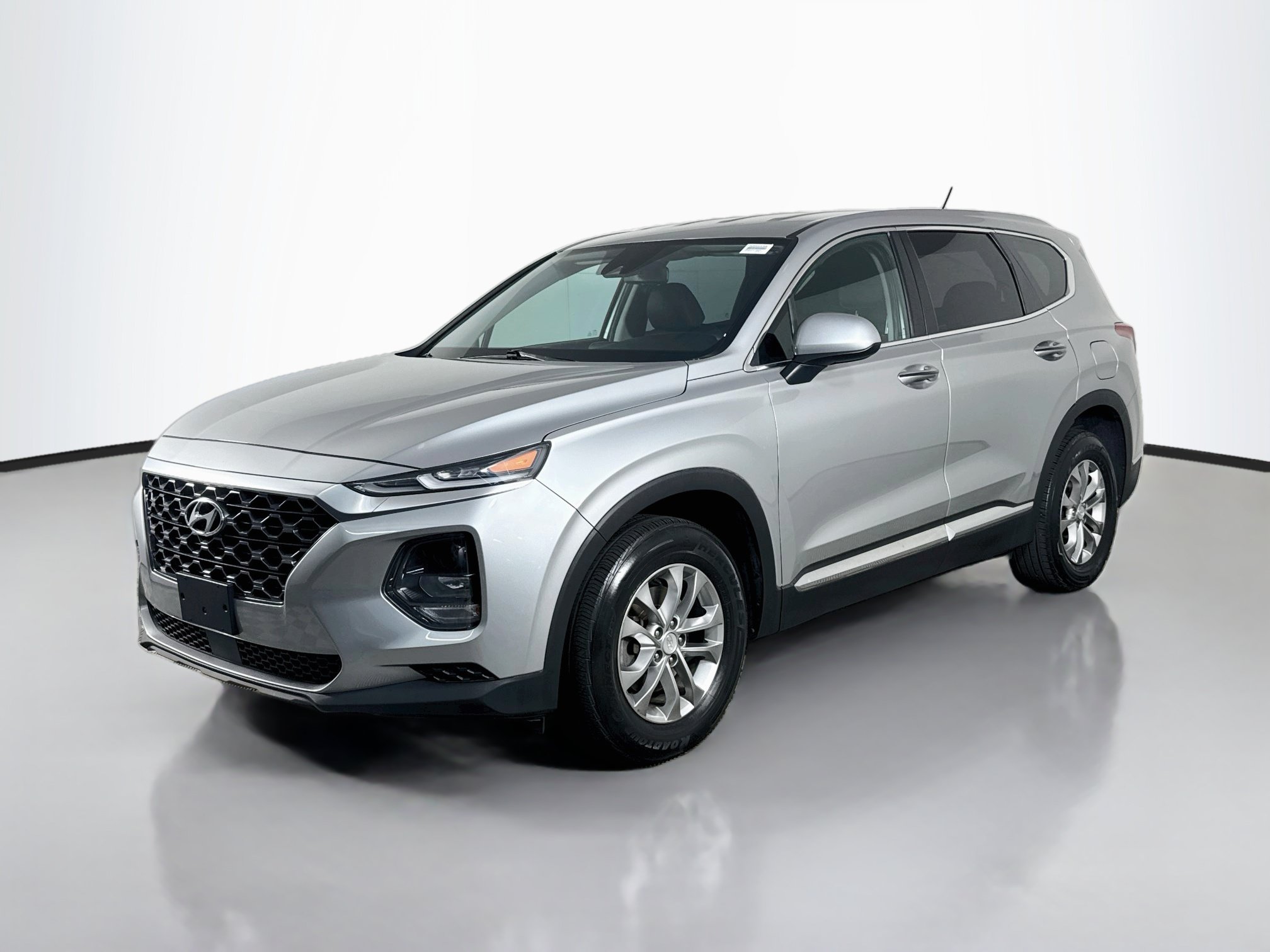 Used 2020 Hyundai Santa Fe SE AWD/4WD image 4