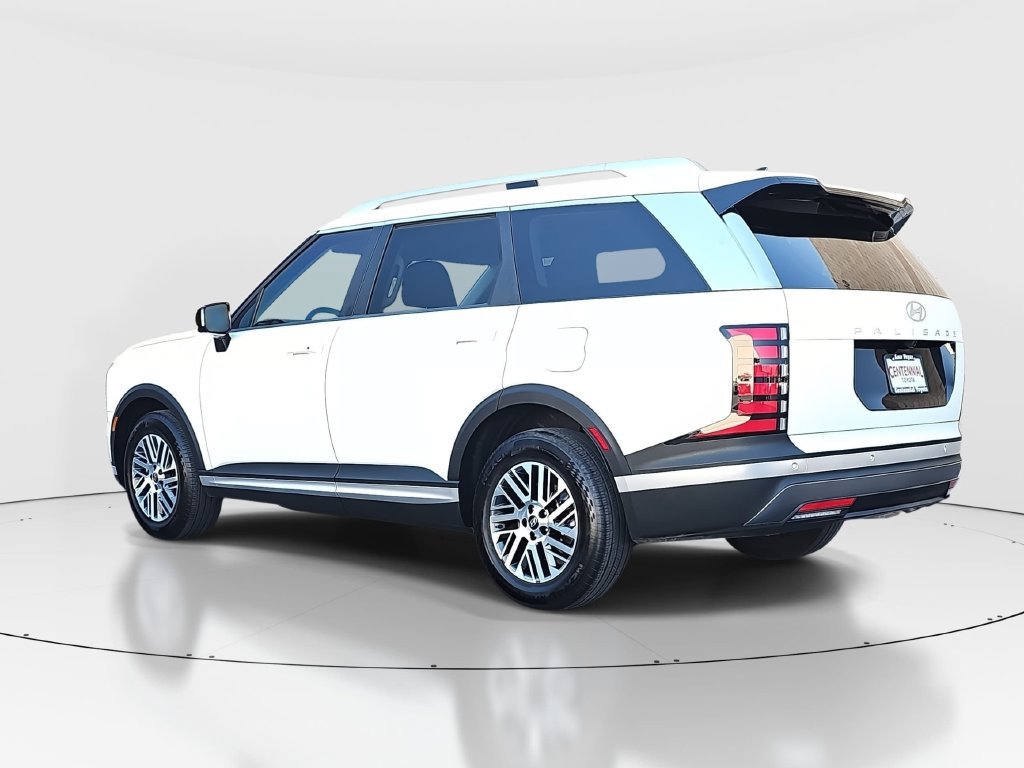 Used 2026 Hyundai Palisade SEL FWD image 7