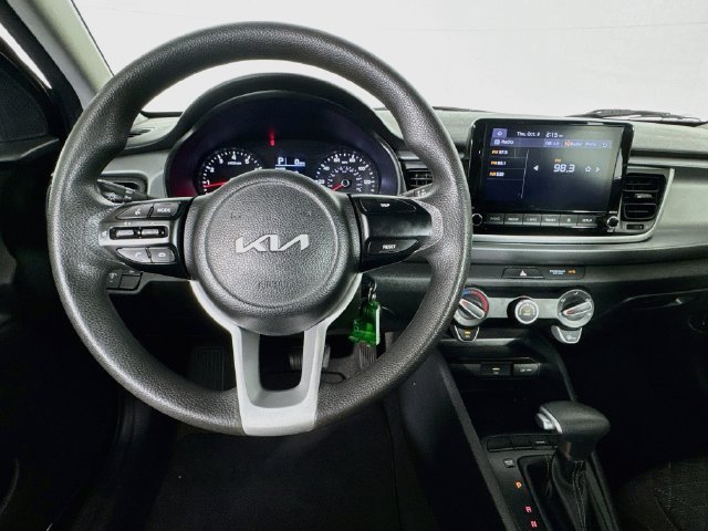 Used 2023 Kia Rio LX FWD image 10