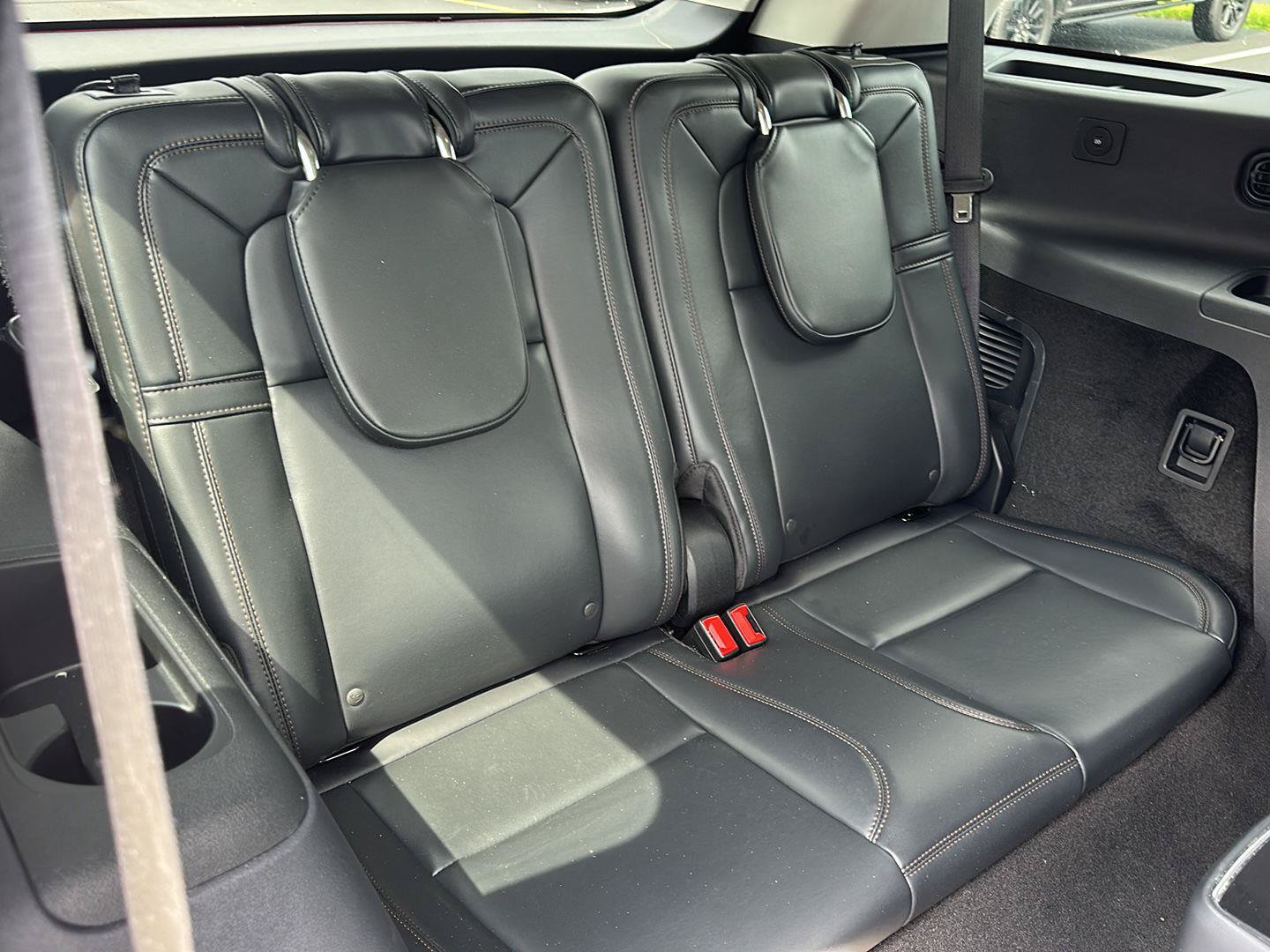 Used 2025 Lincoln Aviator Reserve AWD/4WD image 14