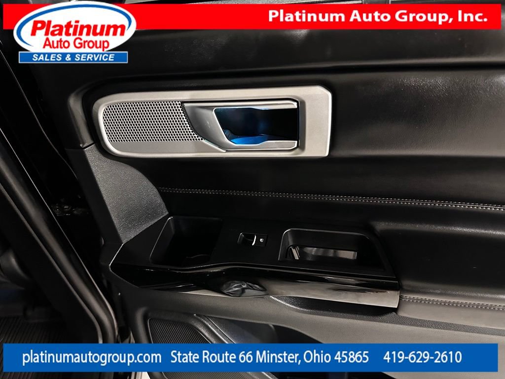Used 2021 Ford Explorer Platinum w/ Equipment Group 601A AWD/4WD image 50