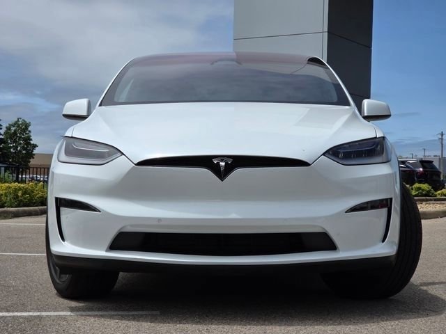 Used 2023 Tesla Model X AWD/4WD image 3