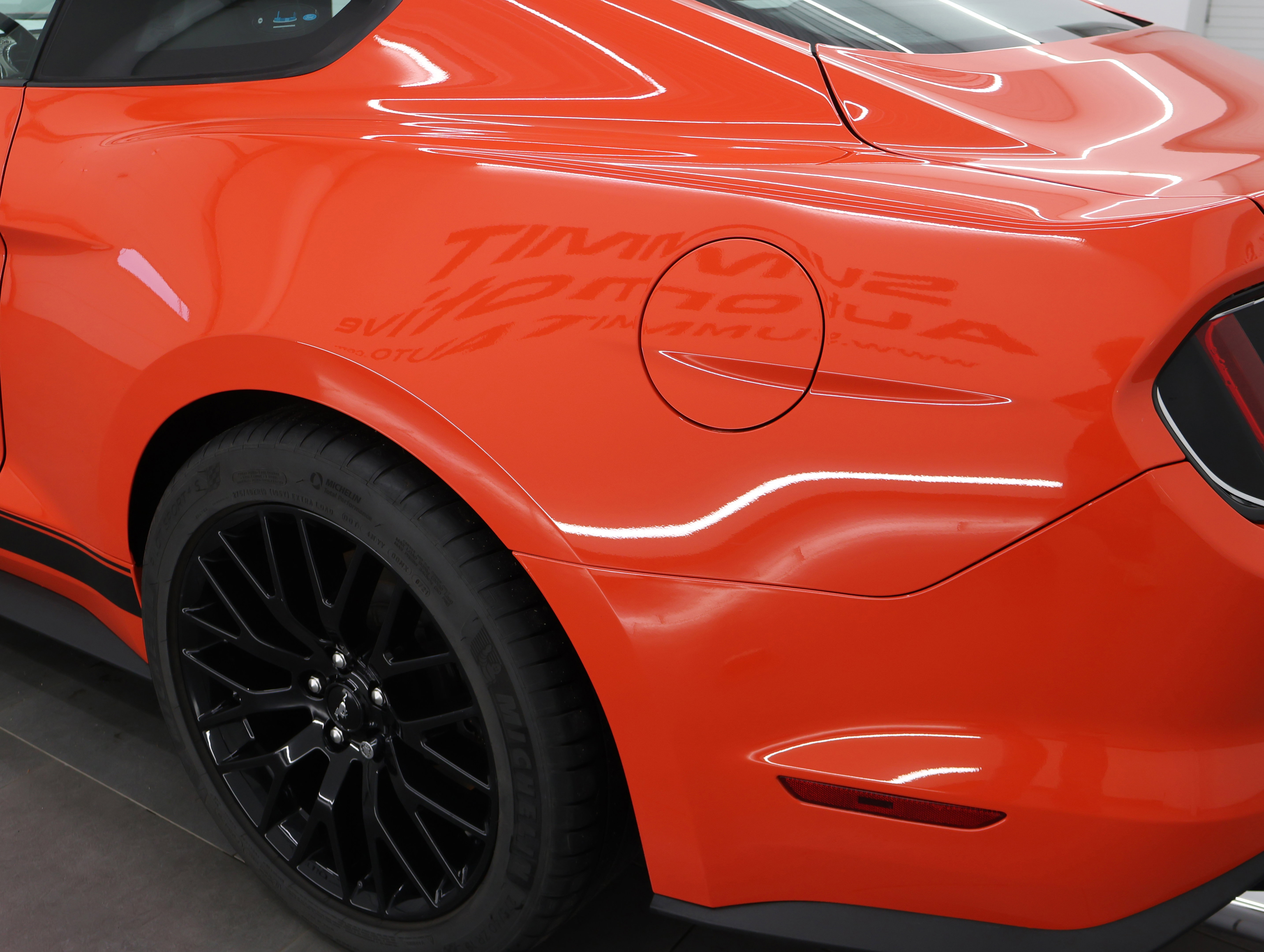 Used 2015 Ford Mustang GT Premium w/ GT Performance Package RWD image 31