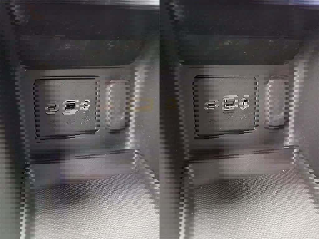 Used 2019 GMC Terrain SLE w/ Driver Convenience Package image 22