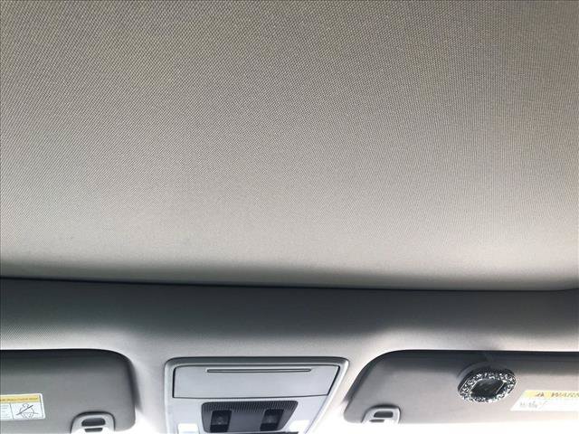 Used 2024 Honda Pilot Touring image 13