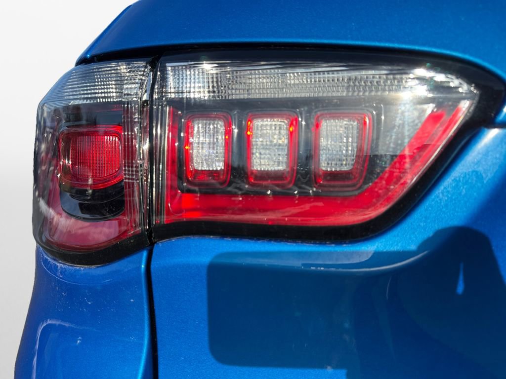 Used 2024 Jeep Compass Limited image 21