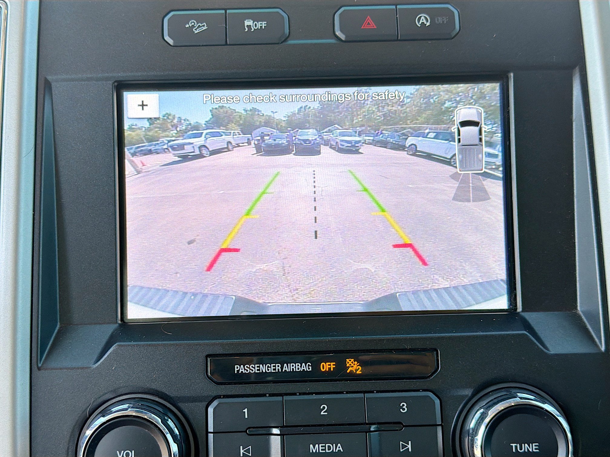 Used 2019 Ford F150 Lariat w/ Trailer Tow Package AWD/4WD image 32