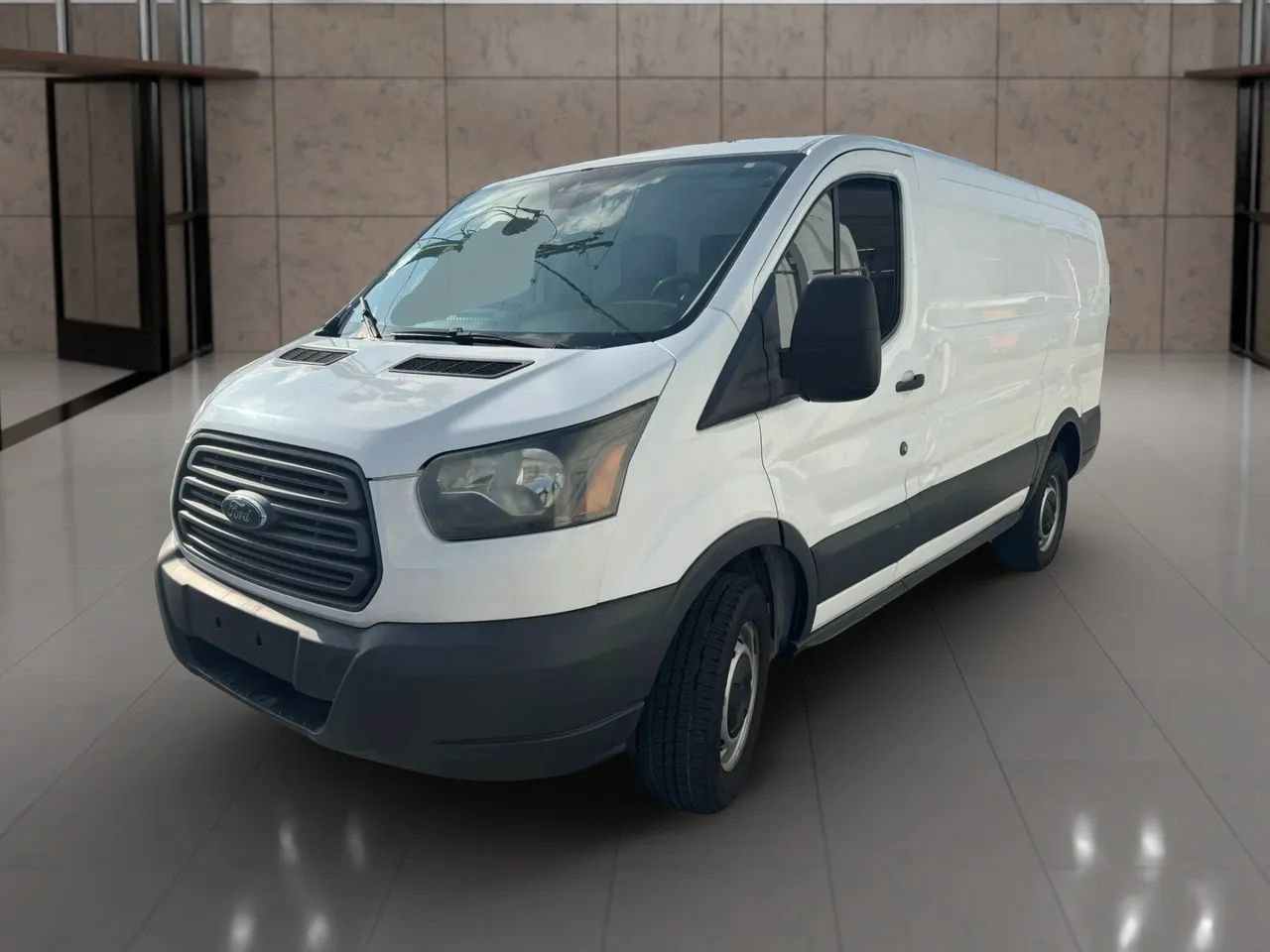 Used 2017 Ford Transit 250 130 Low Roof RWD image 7