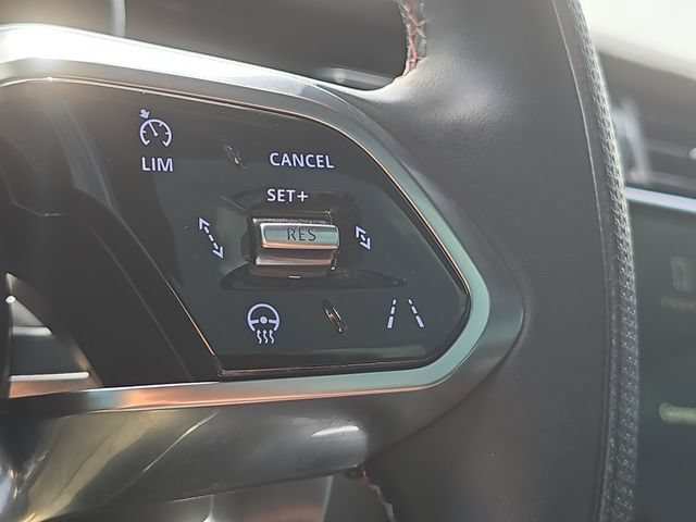 Certified 2021 Jaguar F-PACE SVR AWD/4WD image 16