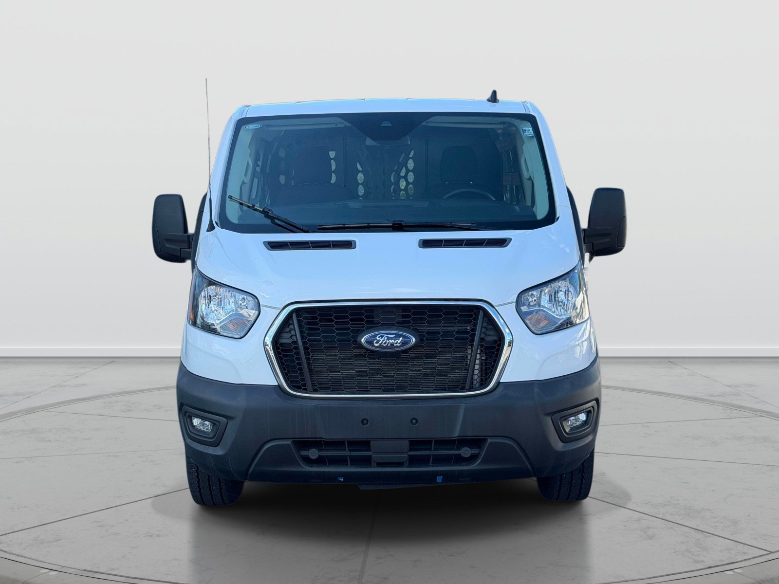 Used 2025 Ford Transit 250 Low Roof w/ Exterior Upgrade Package RWD image 2